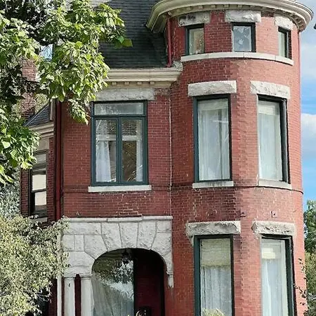 The Bell House Apartment